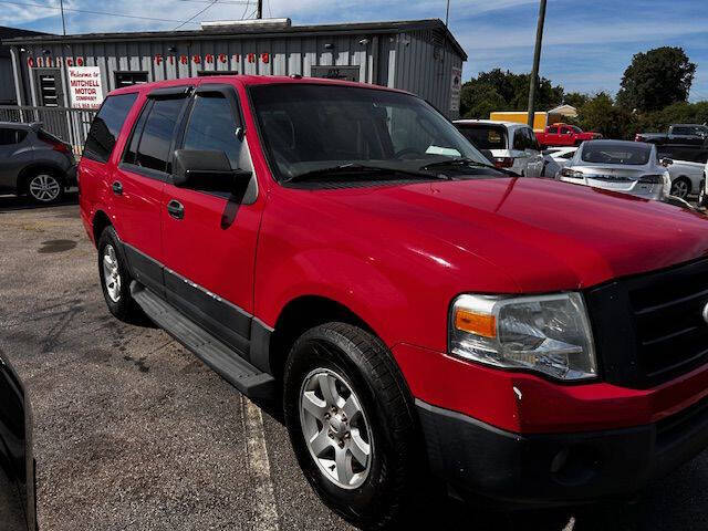 2011 Ford Expedition XL - Image 2