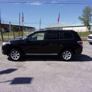 2013 Toyota Highlander Plus - photo 1